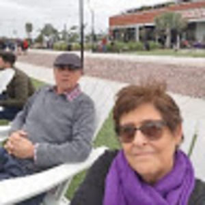 Meet your Posher, Ana t